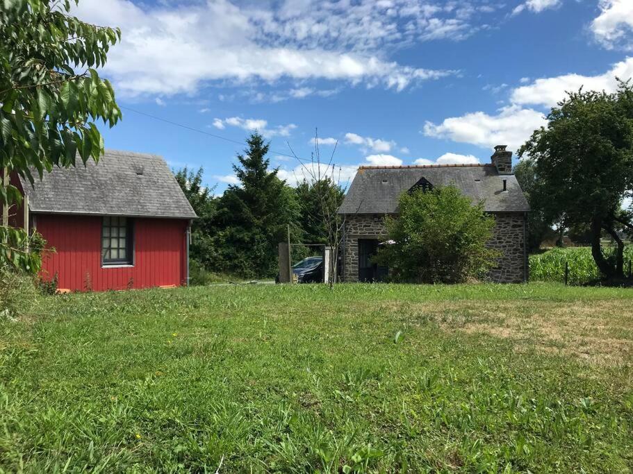 Maisonnette Au Pied Du Mont Dol מראה חיצוני תמונה